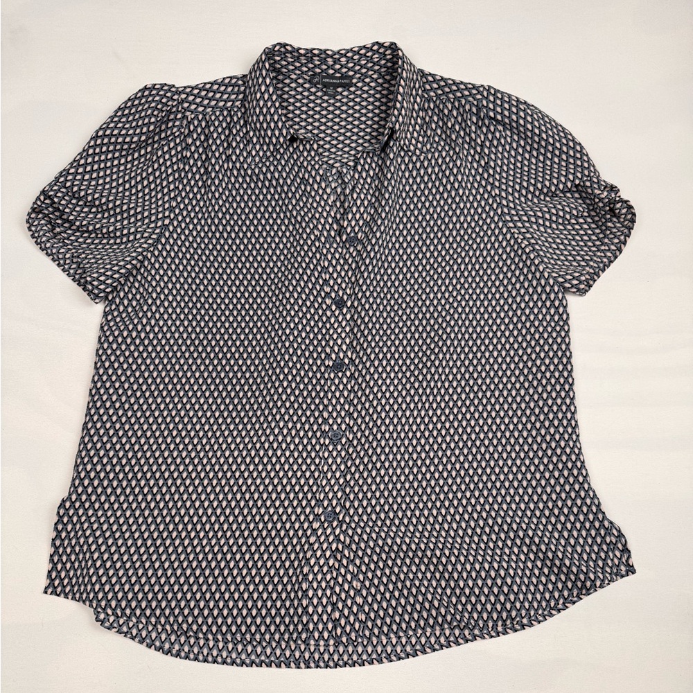 Adrianna Papell Patterned Pinch Short Sleeve Button-Up Top Blue/Tan Women’s M